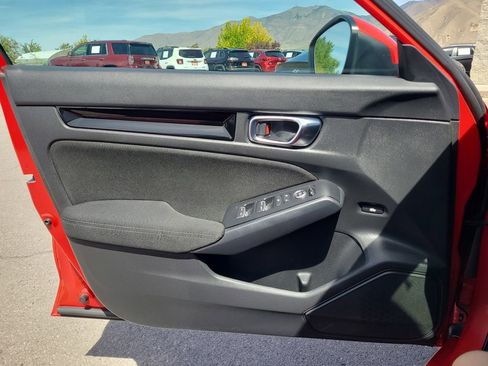 Used 2022 Honda Civic EX image 18