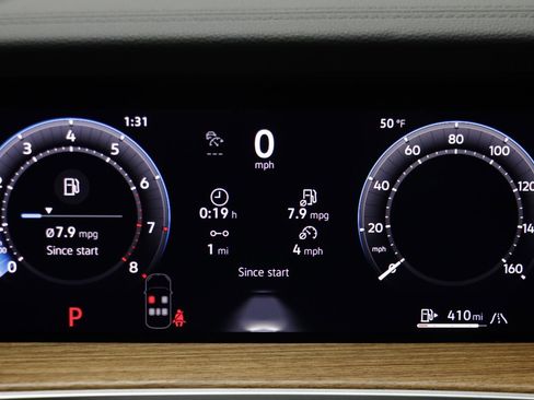 New 2026 Volkswagen Tiguan SEL R-Line image 8