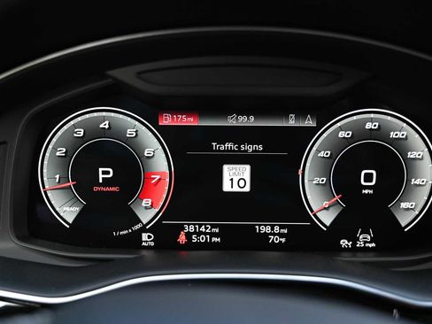 Used 2023 Audi SQ7 Prestige AWD/4WD image 11