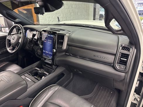 Used 2024 RAM 2500 Limited image 60