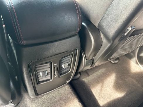 Used 2023 Dodge Durango GT AWD/4WD image 16