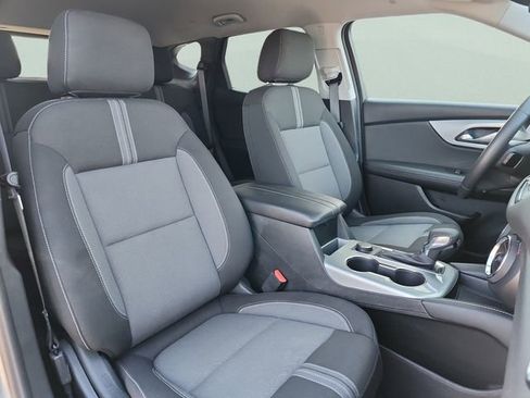 Used 2025 Chevrolet Blazer LT image 20