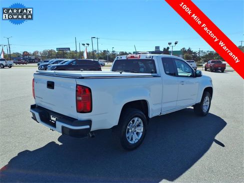 Used 2022 Chevrolet Colorado LT w/ Fleet Safety Package image 5