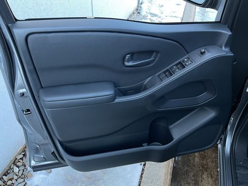 New 2026 Nissan Frontier SV image 16