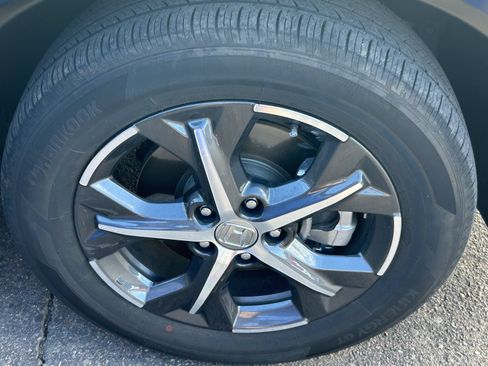 Used 2025 Honda HR-V EX-L image 9