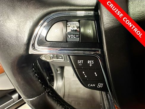 Used 2019 Lincoln Navigator Reserve image 38