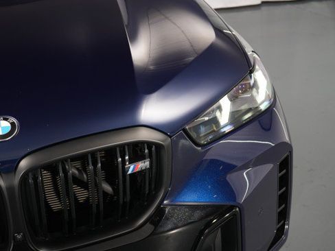 Used 2024 BMW X5 M60i AWD/4WD image 9