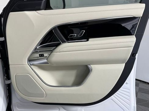 New 2026 Land Rover Range Rover SE AWD/4WD image 20