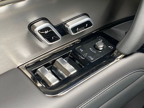 New 2025 Land Rover Range Rover Sport Dynamic SE image 26