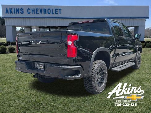 New 2026 Chevrolet Silverado 1500 ZR2 w/ Dark Appearance Package AWD/4WD image 5