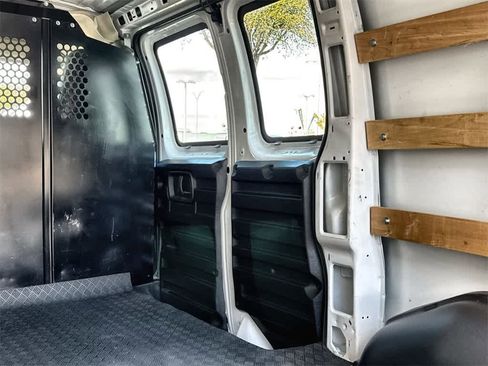 Used 2023 GMC Savana 2500 w/ Driver Convenience Package image 19