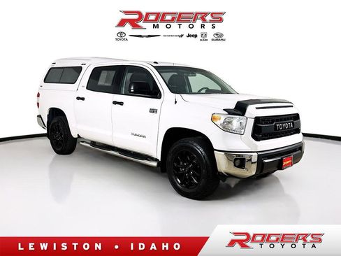Used 2016 Toyota Tundra SR5 image 1