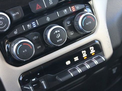 Used 2020 RAM 3500 Laramie image 26