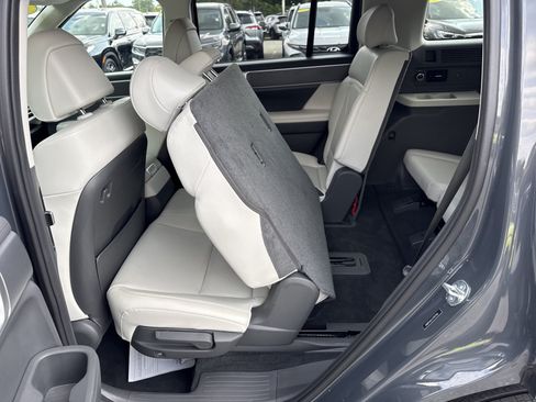 Certified 2026 Hyundai Santa Fe SEL FWD image 14