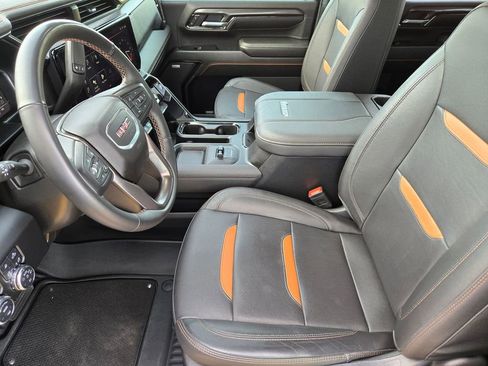 Used 2024 GMC Sierra 2500 AT4 w/ AT4 Premium Plus Package image 11