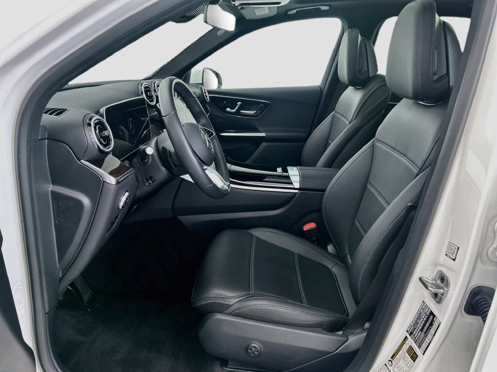 Certified 2026 Mercedes-Benz GLC 300 4MATIC image 17