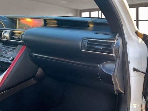 Used 2019 Lexus IS 300 image 25