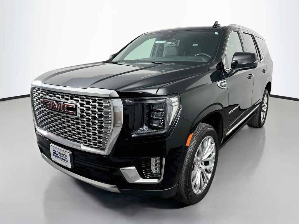 Certified 2023 GMC Yukon Denali w/ Denali Reserve Package AWD/4WD image 3