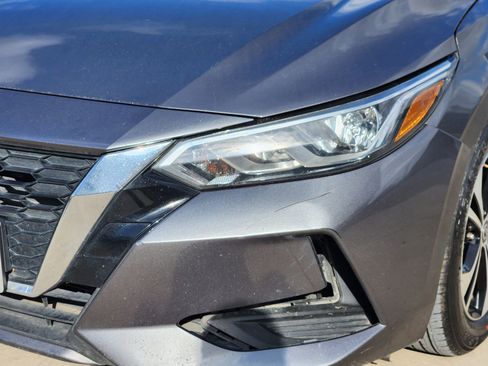 Used 2021 Nissan Sentra SV image 9