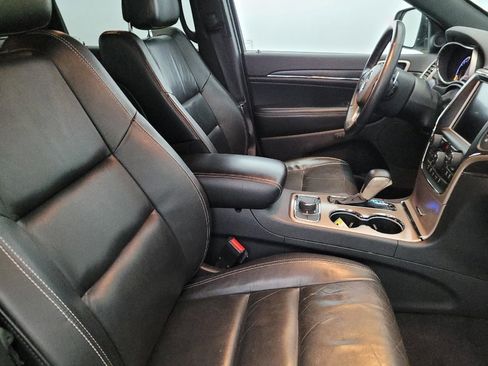 Used 2017 Jeep Grand Cherokee Limited AWD/4WD image 21