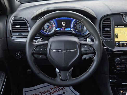 Used 2023 Chrysler 300 S image 13