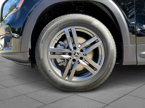 Certified 2026 Mercedes-Benz GLB 250 4MATIC image 15