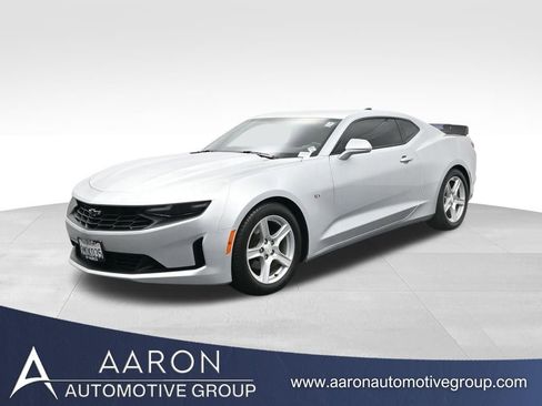 Used 2019 Chevrolet Camaro LT image 1