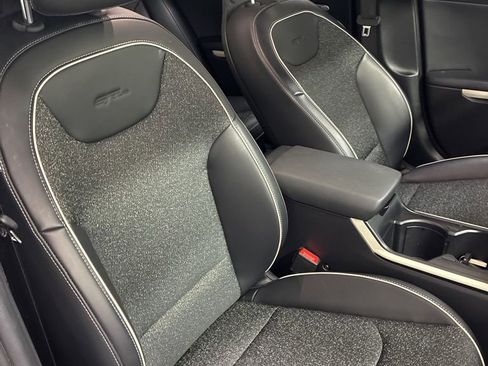 Used 2025 Kia K4 GT-Line image 26