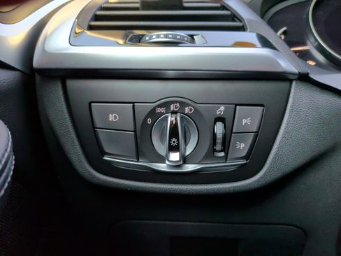 Used 2021 BMW X3 xDrive30i w/ M Sport Package image 22