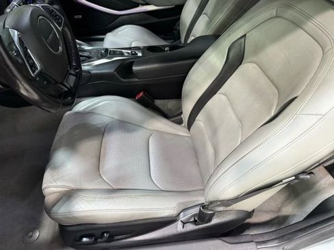 Used 2019 Chevrolet Camaro LT image 23