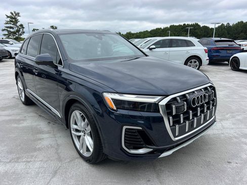 New 2025 Audi Q7 3.0T Premium Plus AWD/4WD image 3
