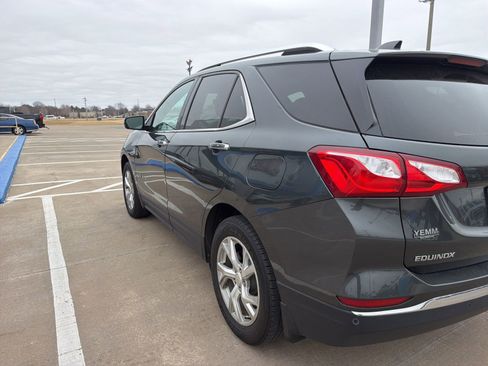 Used 2018 Chevrolet Equinox Premier image 7