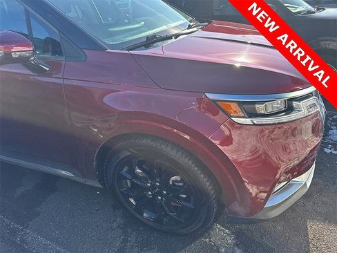 Used 2022 Kia Carnival SX Prestige image 5