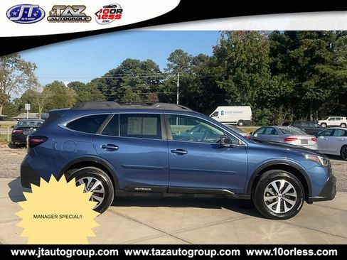 Used 2022 Subaru Outback Premium image 8