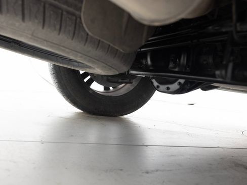 Used 2015 GMC Yukon Denali w/ Touring Package image 23