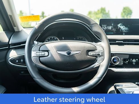 Used 2025 Genesis GV70 2.5T image 15