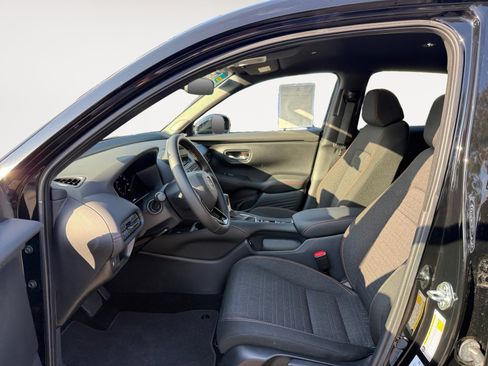 Certified 2026 Honda HR-V Sport image 10