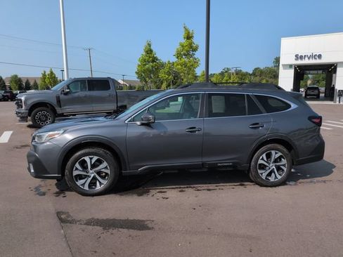 Used 2021 Subaru Outback Limited AWD/4WD image 2