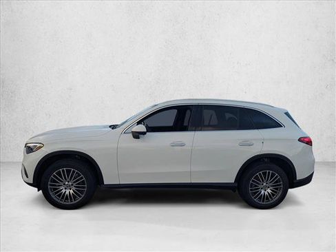New 2026 Mercedes-Benz GLC 300 4MATIC image 5