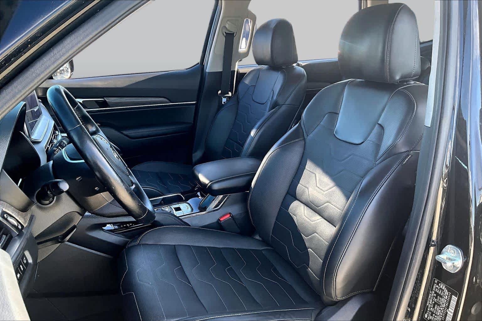 Used 2021 Kia Telluride SX w/ SX Prestige Package AWD/4WD image 7