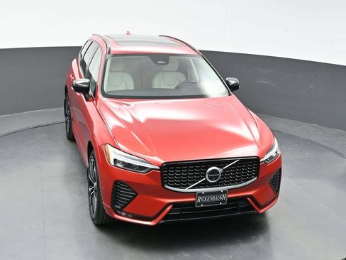 Used 2024 Volvo XC60 B5 Plus AWD/4WD image 31