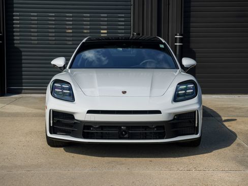 New 2026 Porsche Panamera image 6