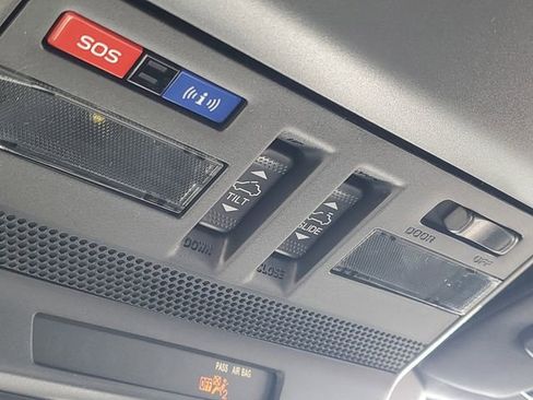 New 2026 Subaru Outback Limited image 38