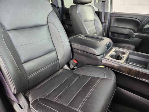 Used 2016 GMC Sierra 3500 Denali w/ Duramax Plus Package image 10