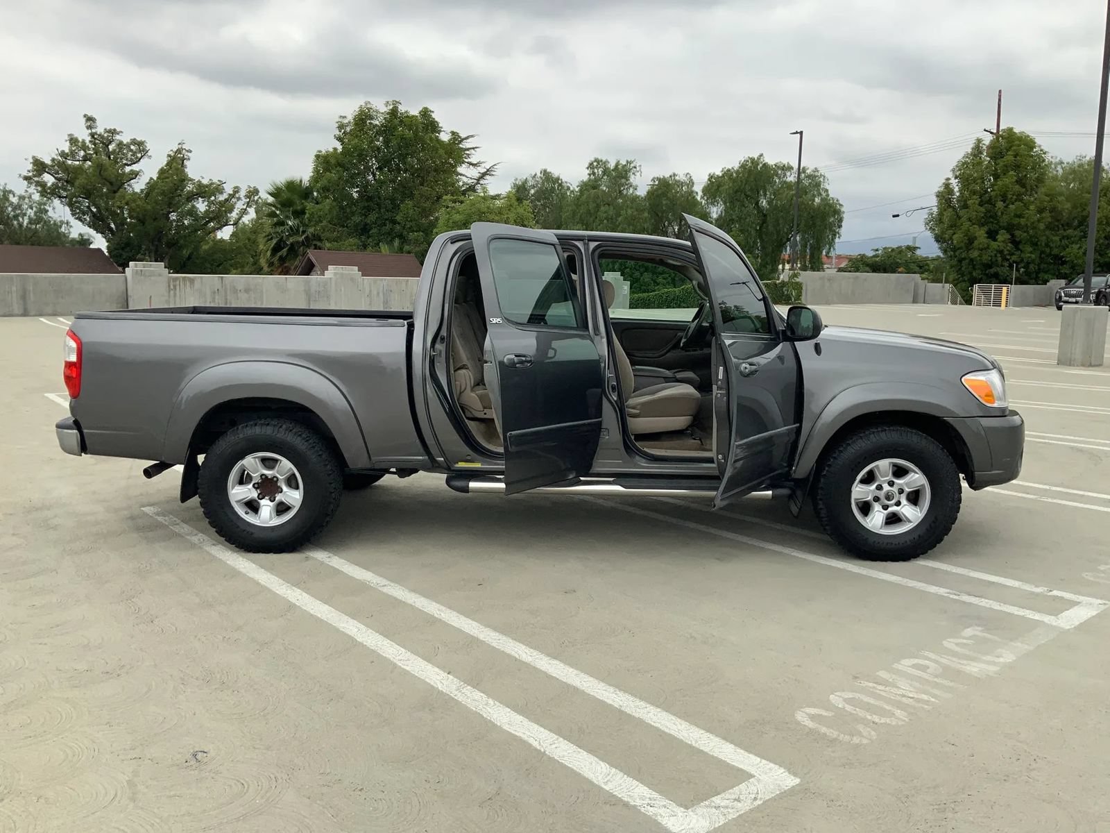 Used 2006 Toyota Tundra SR5 w/ TRD Off-Road Pkg RWD image 21