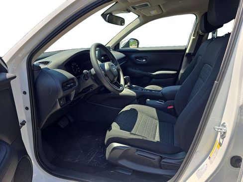 New 2027 Honda HR-V LX image 10