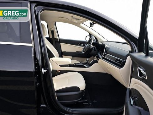 Used 2024 Kia Sportage EX FWD image 18