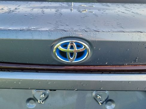 Used 2023 Toyota Corolla LE FWD image 17
