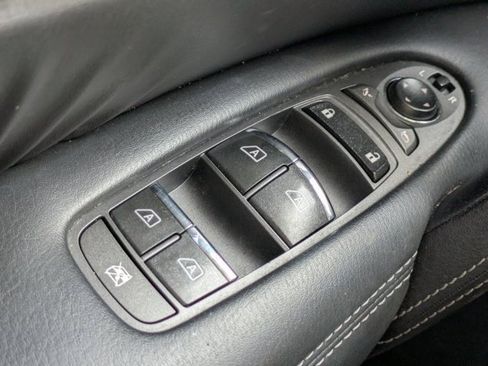 Used 2018 Nissan Armada SL w/ Moonroof Package image 20