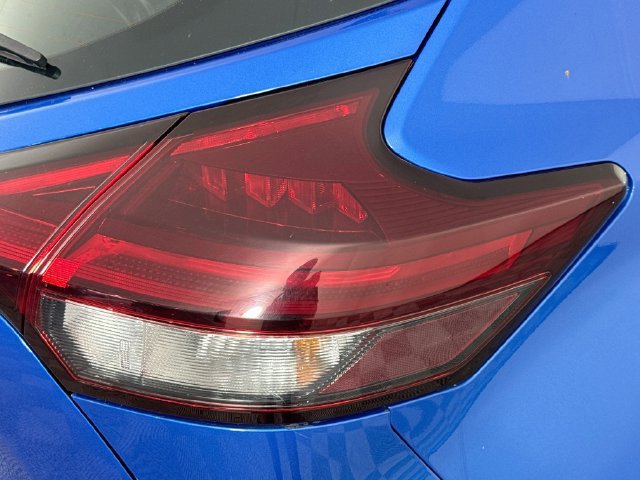 Used 2022 Nissan Kicks S FWD image 31